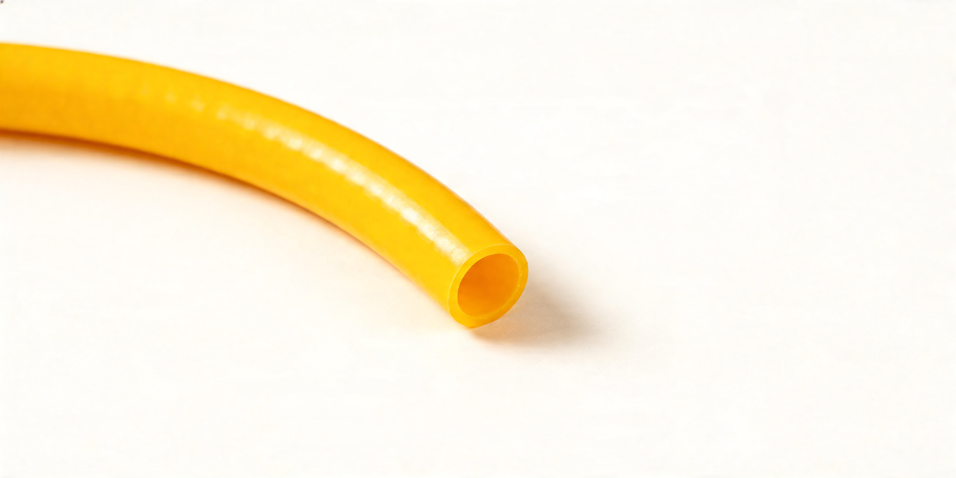 Manguera reforzada GNV color amarillo
